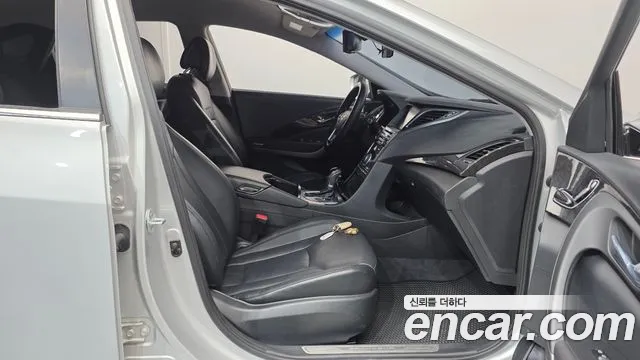 Hyundai Grandeur 2014 thumb 10