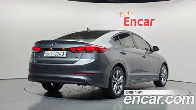 Hyundai Avante 2017 thumb 2