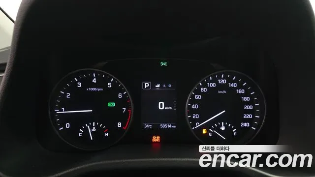 Hyundai Avante 2017 thumb 8
