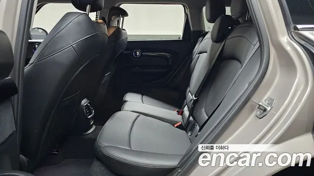Mini Clubman 2021 thumb 12