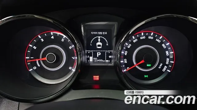 KG_Mobility_Ssangyong TIBOLI 2015 thumb 8