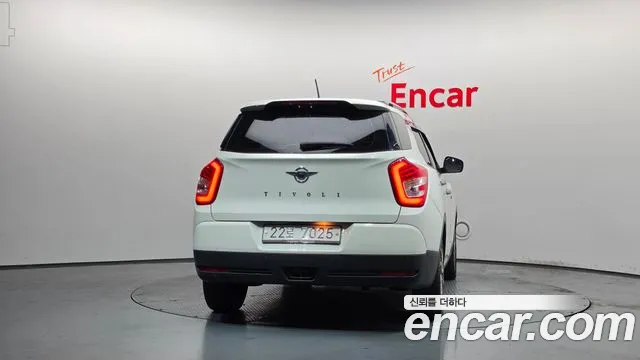 KG_Mobility_Ssangyong TIBOLI 2017 thumb 4