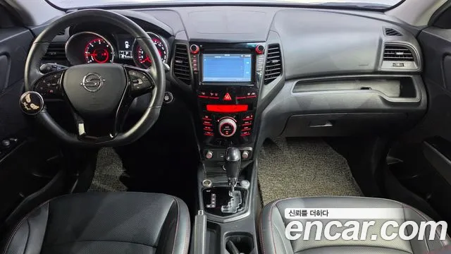 KG_Mobility_Ssangyong TIBOLI 2017 thumb 7