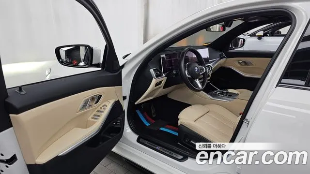 BMW 3 серии 2023 thumb 10