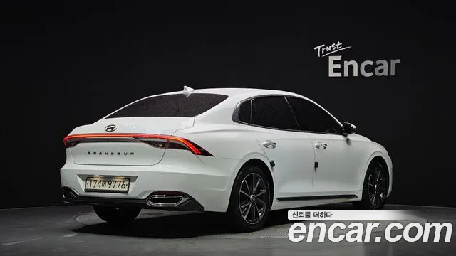 Hyundai Grandeur 2019 thumb 2