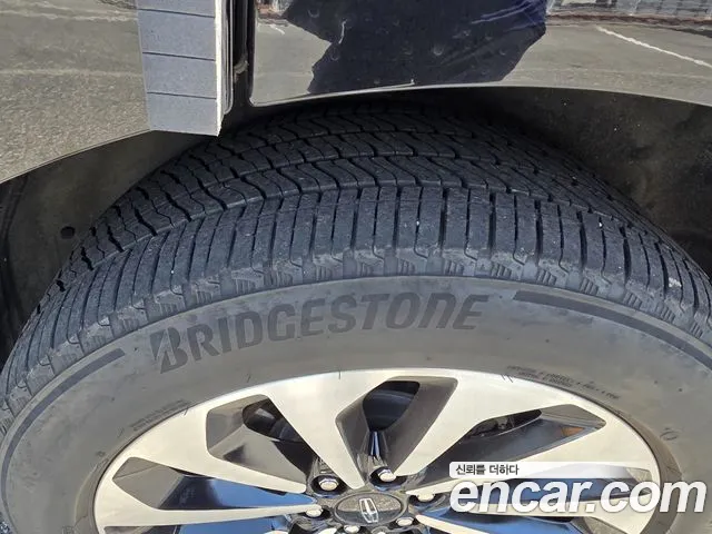 Lincoln Navigator 2022 thumb 9