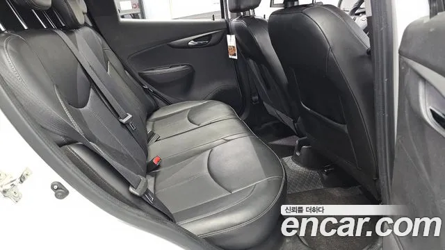 Chevrolet Spark 2017 thumb 11