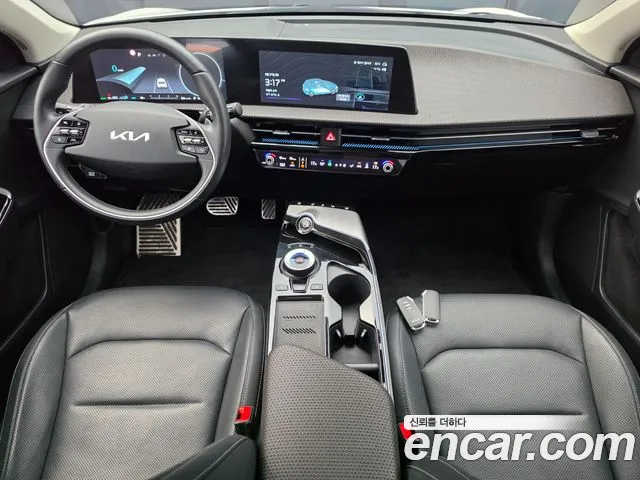 Kia EV6 2023 thumb 7