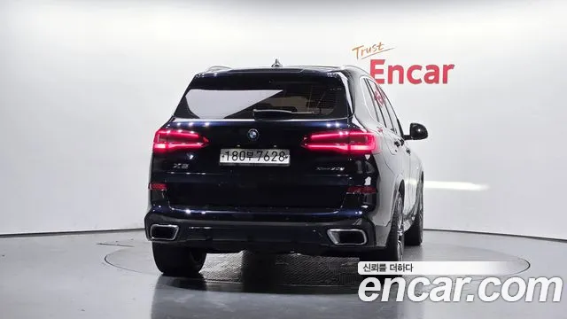 BMW X5 2019 thumb 3