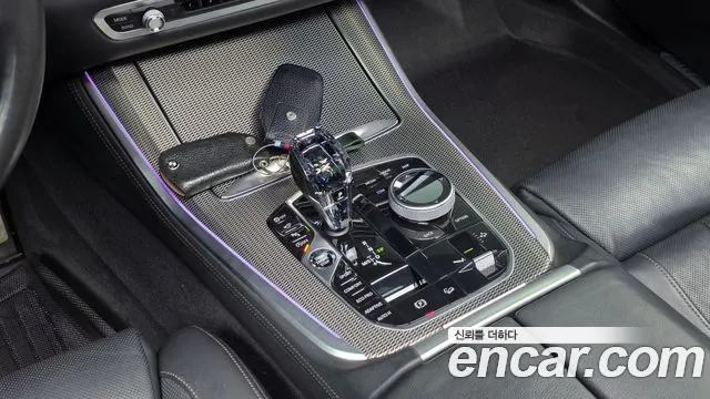 BMW X5 2019 thumb 8
