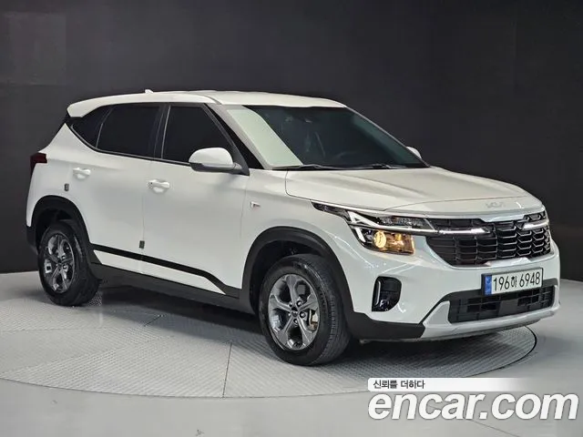 Kia Seltos 2024 thumb 2