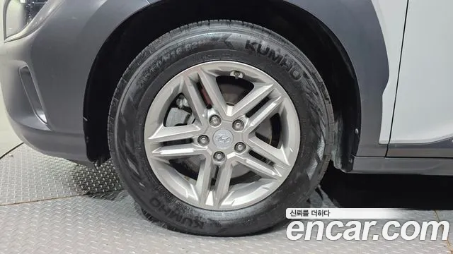 Hyundai Kona 2021 thumb 5