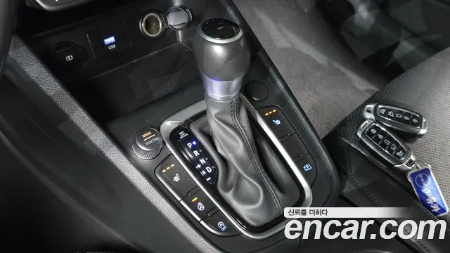 Hyundai Kona 2021 thumb 9