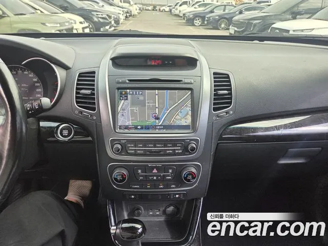 Kia Sorento 2012 thumb 6