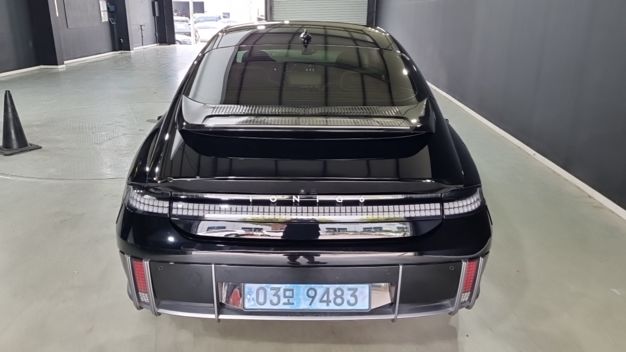 Hyundai IONIQ 6 2022 thumb 4