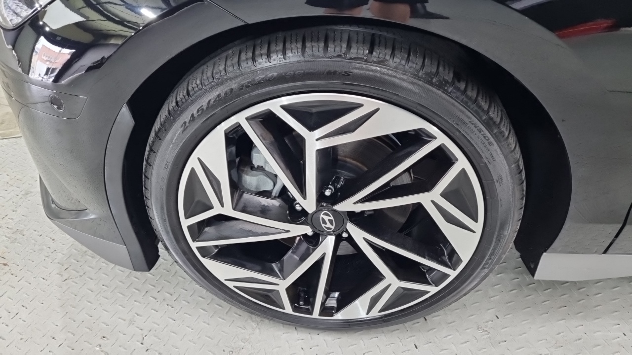 Hyundai IONIQ 6 2022 thumb 5