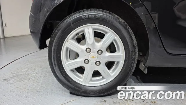 Chevrolet Spark 2012 thumb 5