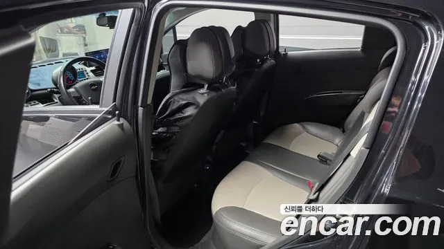 Chevrolet Spark 2012 thumb 12