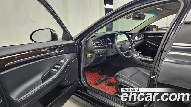Genesis G90 2019 thumb 10