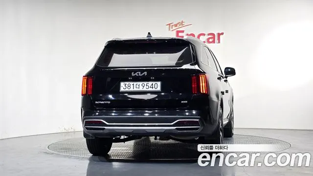 Kia Sorento 2022 thumb 4