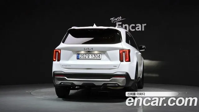 Kia Sorento 2023 thumb 4