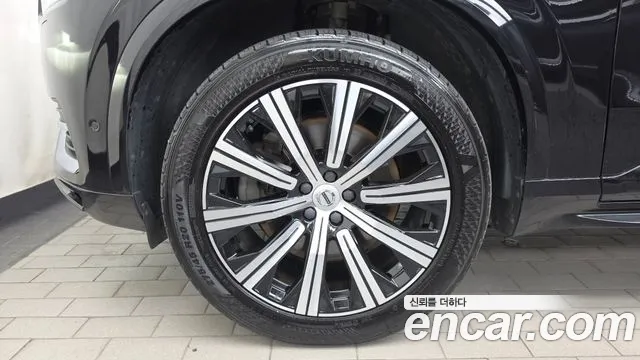 Volvo XC90 2021 thumb 5