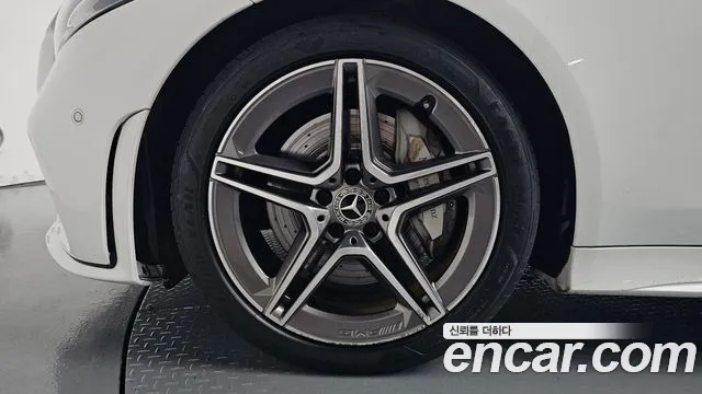 Mercedes-Benz CLS-Class 2020 thumb 4
