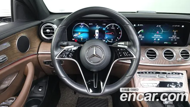 Mercedes-Benz E-Класс 2021 thumb 12