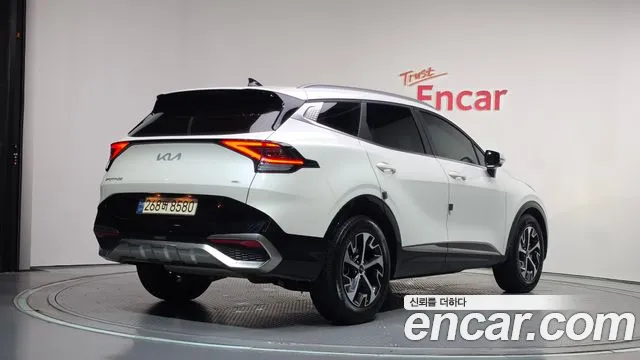 Kia Sportage 2023 thumb 2