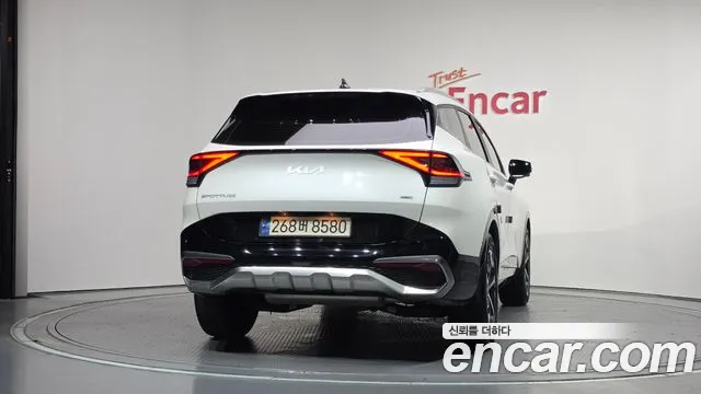 Kia Sportage 2023 thumb 4