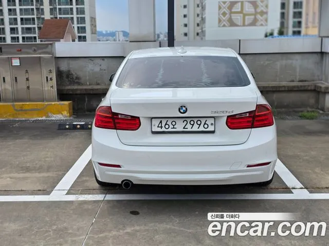BMW 3 серии 2015 thumb 5