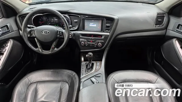 Kia K5 2010 thumb 6