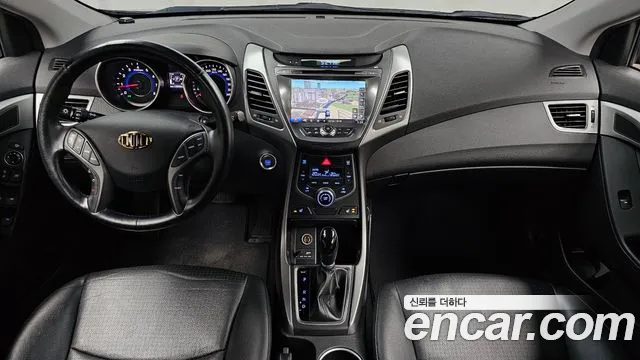 Hyundai Avante 2014 thumb 6