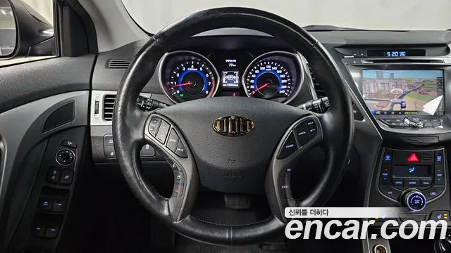 Hyundai Avante 2014 thumb 12