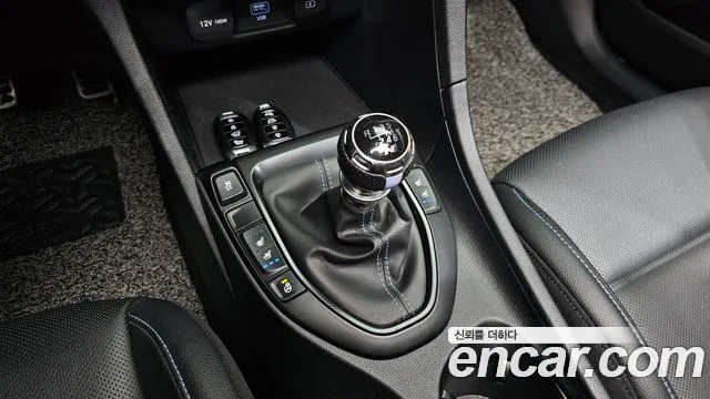 Hyundai Veloster 2021 thumb 8