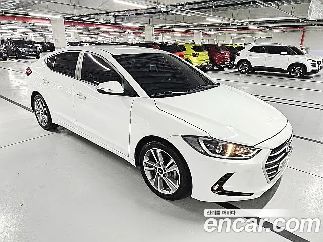 Hyundai Avante 2017 thumb 4