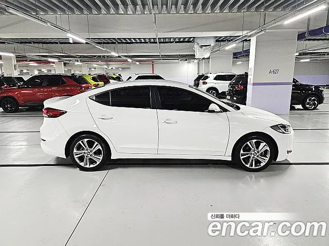 Hyundai Avante 2017 thumb 6