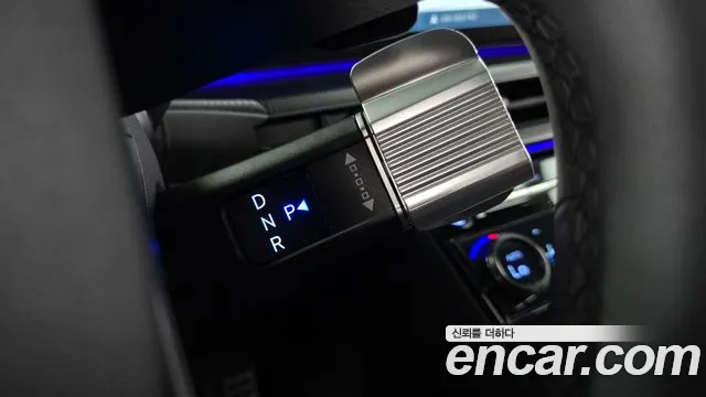 Hyundai Santa Fe 2024 thumb 9