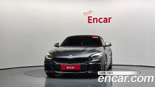 BMW Z4 2019 thumb 2
