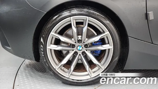 BMW Z4 2019 thumb 4