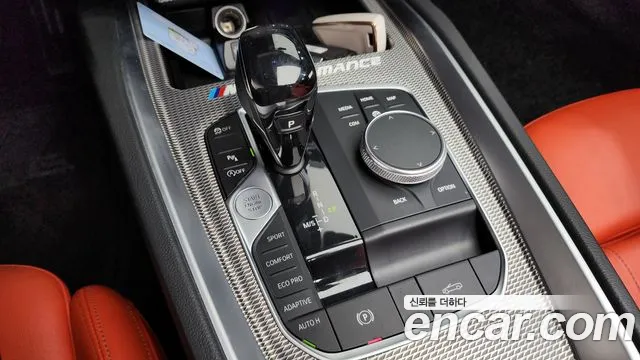 BMW Z4 2019 thumb 8