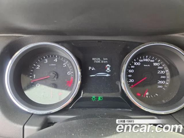 Renault Latitude 2014 thumb 8