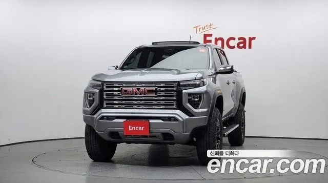GMC Canyon 2026 thumb 3