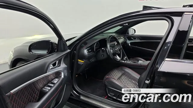 Genesis G70 2019 thumb 10