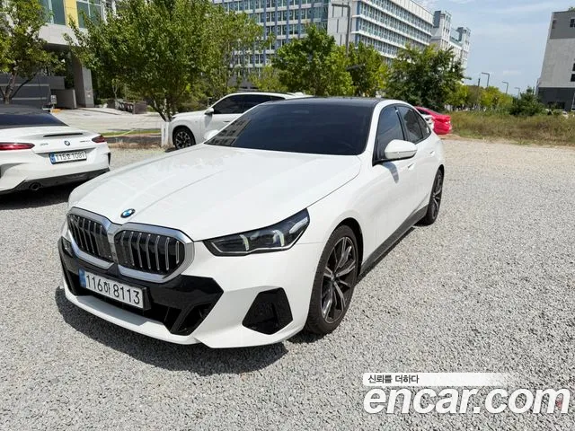 BMW 5 серии 2026 thumb 11