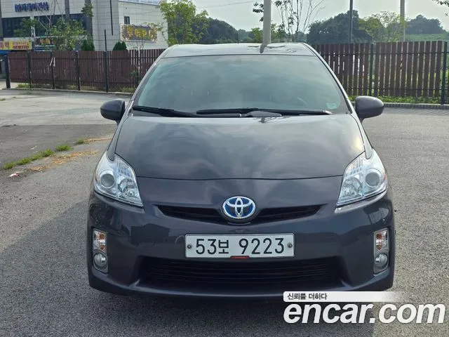 Toyota Prius 2010 thumb 2