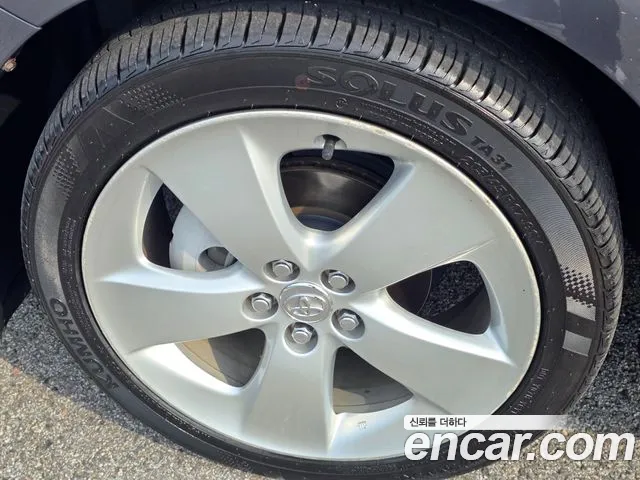 Toyota Prius 2010 thumb 8