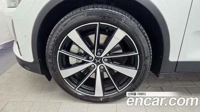 Polestar 2 2022 thumb 5