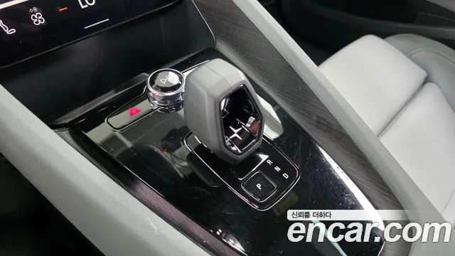 Polestar 2 2022 thumb 9