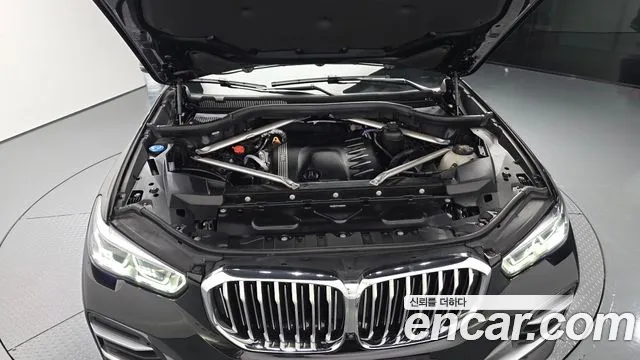BMW X5 2021 thumb 6
